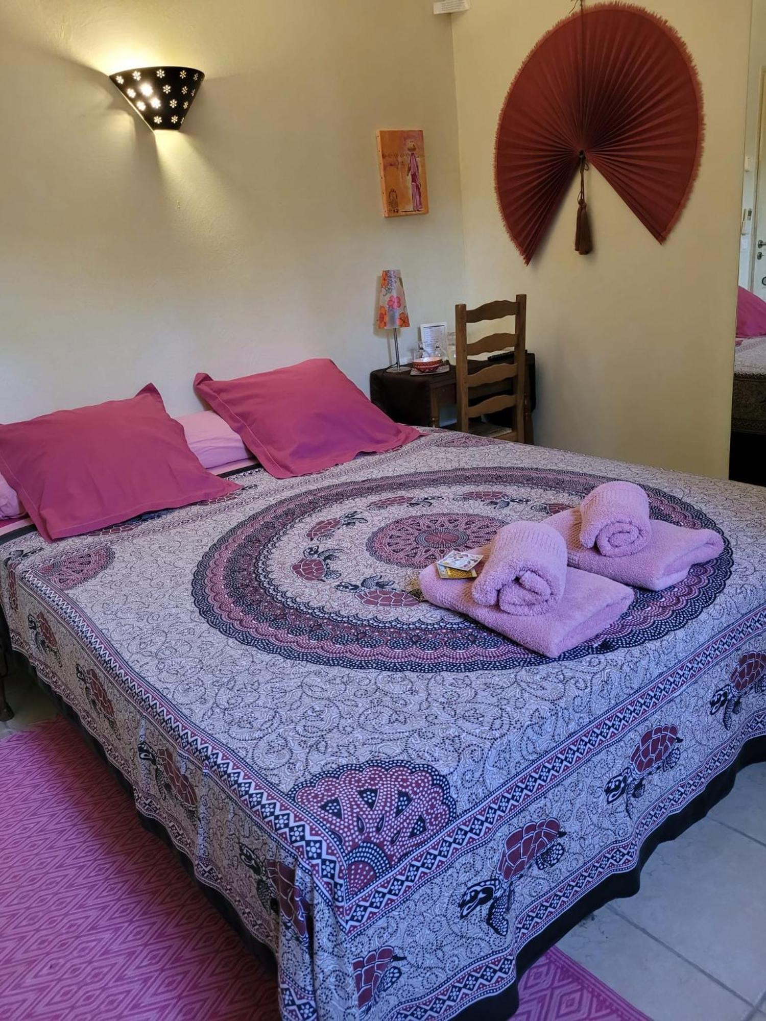 La Maison De Jenny Bed & Breakfast Montauroux Ngoại thất bức ảnh