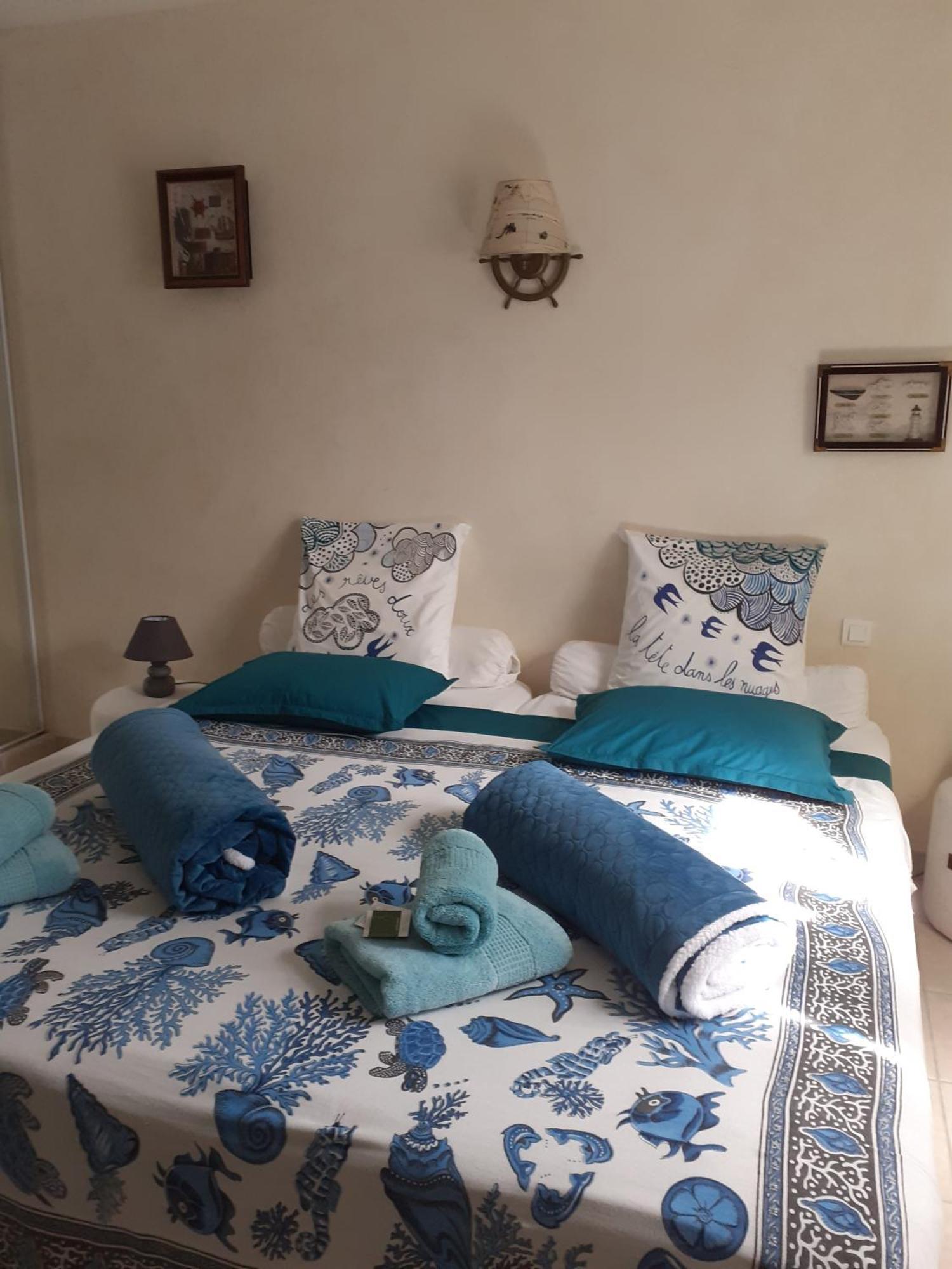 La Maison De Jenny Bed & Breakfast Montauroux Ngoại thất bức ảnh